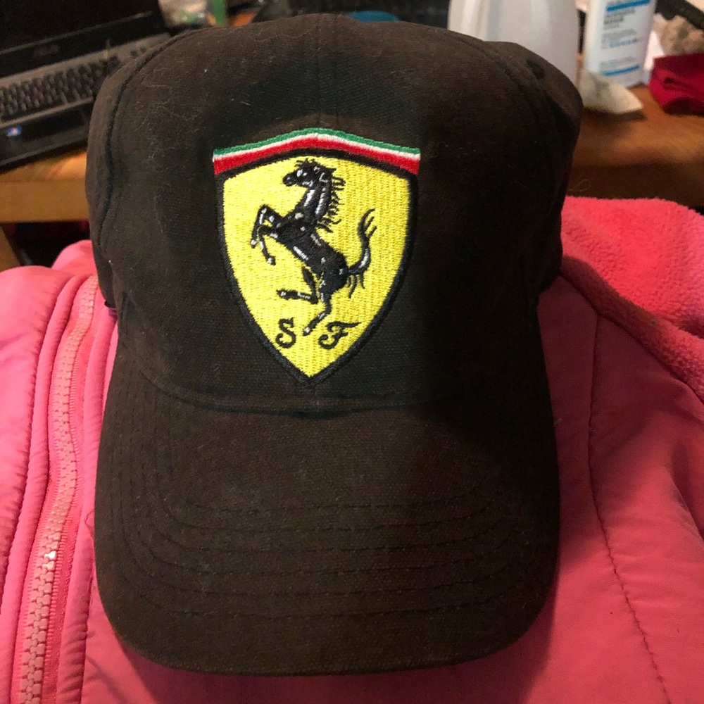 Ferrari hat awesome look classy look adjustable